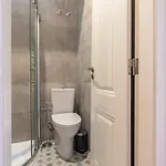 Alfama 2bdr Duplex W/ Balcony By Lovelystay Апартаменты Лиссабон