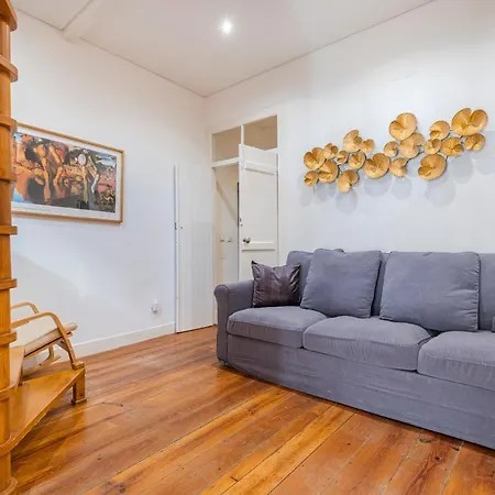 Alfama 2bdr Duplex W/ Balcony By Lovelystay Διαμέρισμα Lisboa